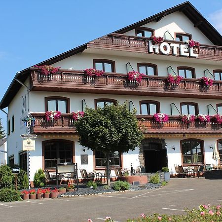Hotel Zur Moselbruecke シュヴァイヒ エクステリア 写真