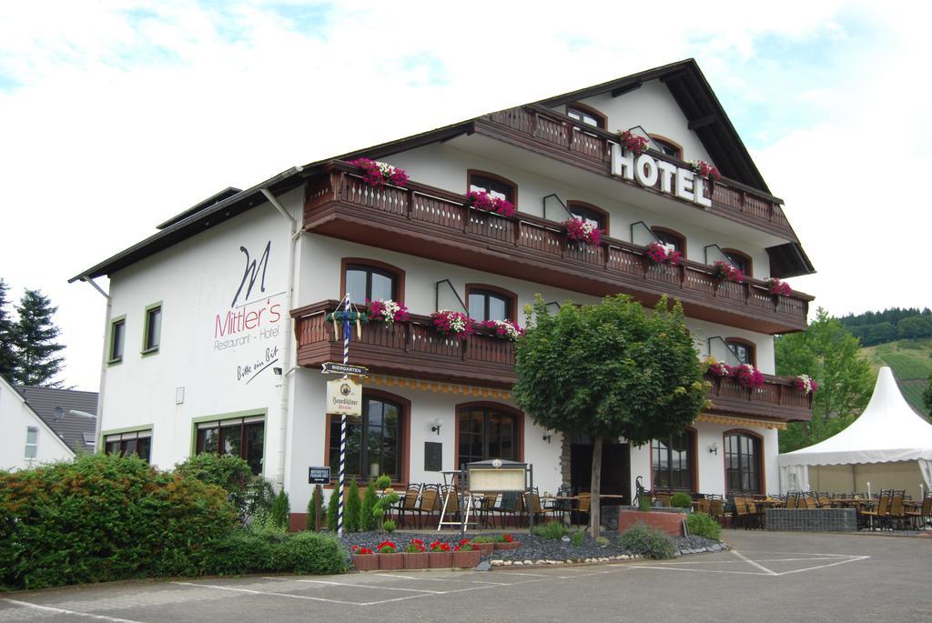 Hotel Zur Moselbruecke シュヴァイヒ エクステリア 写真