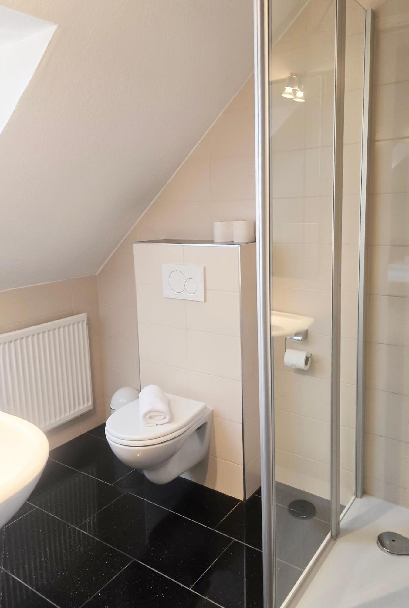 Hotel Zur Moselbruecke シュヴァイヒ エクステリア 写真